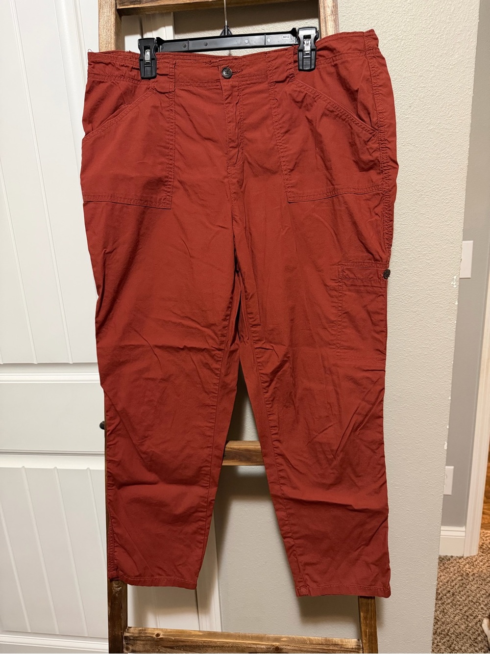 Liz Claiborne Rust Red Women's Cargo Pants